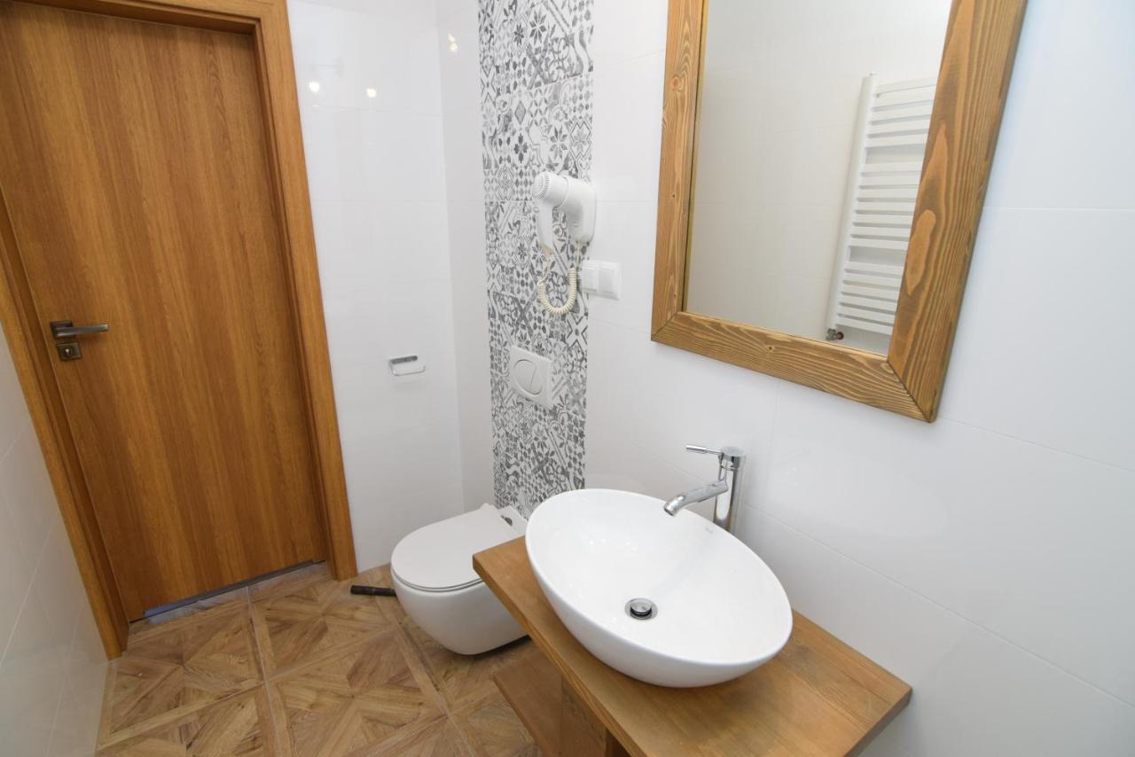 Apartamenty Regle 布库维纳塔然斯卡 外观 照片