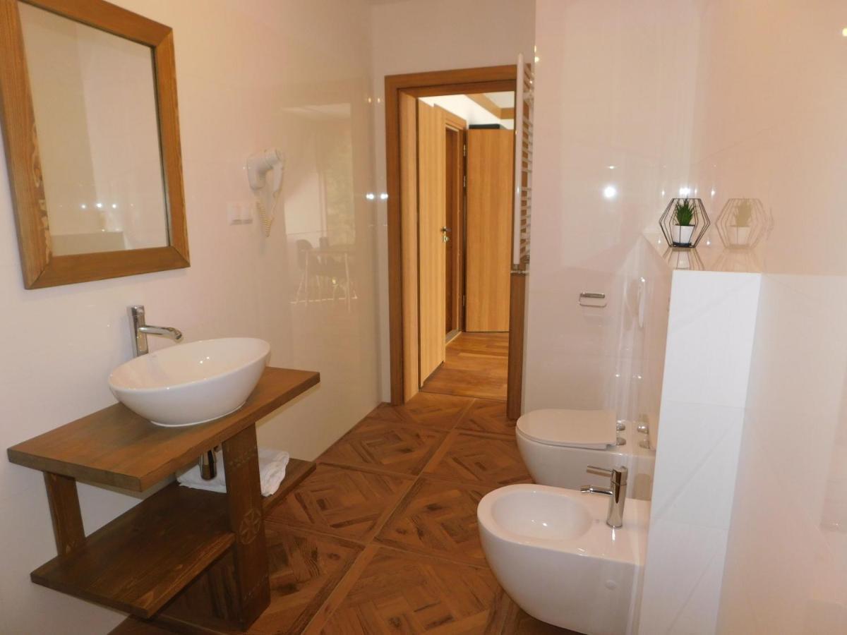 Apartamenty Regle 布库维纳塔然斯卡 外观 照片